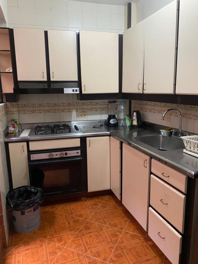 Hostel Kumho Home Medellín Zewnętrze zdjęcie